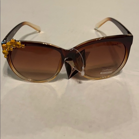 2 for $30 yellow sunglasses with rhinestones - Picture 1 of 2